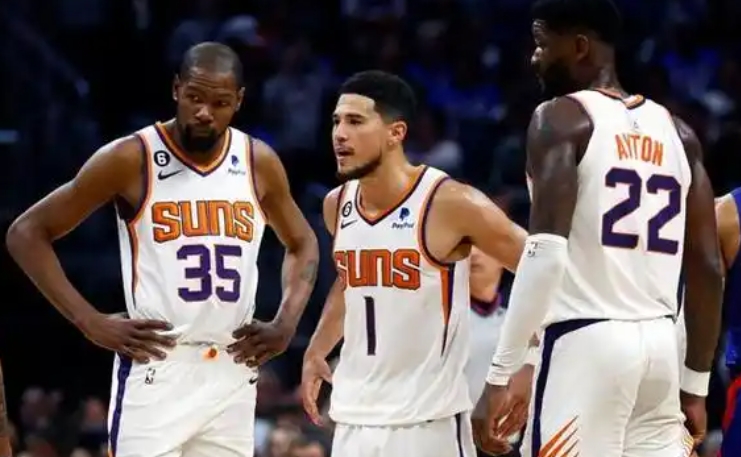 NBA常规赛：华盛顿奇才挑战菲尼克斯太阳，星光璀璨下的篮球盛宴