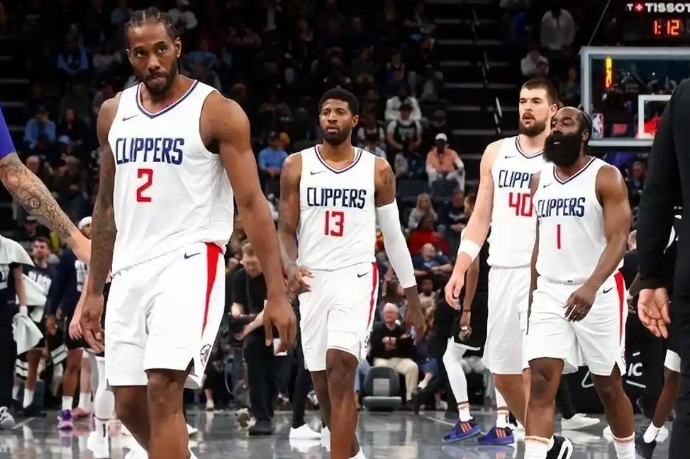 快船扬帆：NBA赛场上的逆转传奇