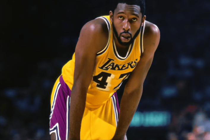 冠军基因：詹姆斯·沃西的湖人三冠之路