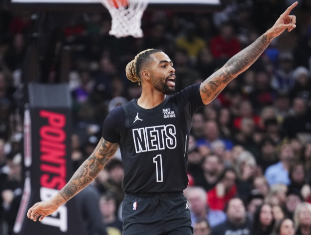 湖人迎战篮网，雷迪克谈拉塞尔挑战