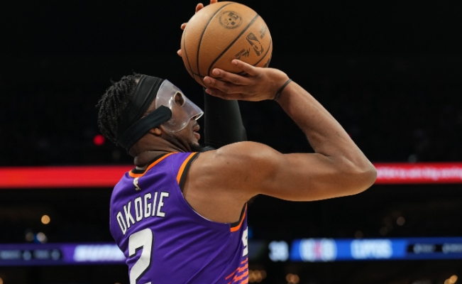 太阳队的精明交易：实力与资金的双赢