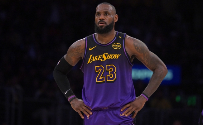 湖人胜热火，洛杉矶双雄令热火尝连败苦果