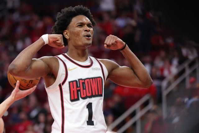 阿门-汤普森：火箭新星的闪耀时刻