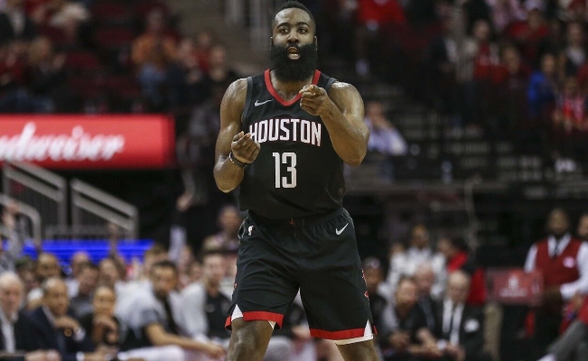 快船大胜开拓者，哈登鲍威尔闪耀获海报青睐