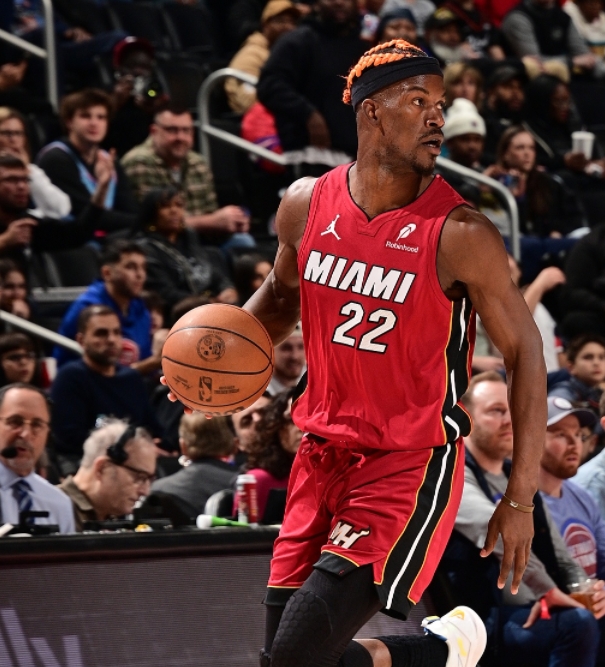 太阳豪赌未来求巴特勒 巴特勒解禁复出首战掘金