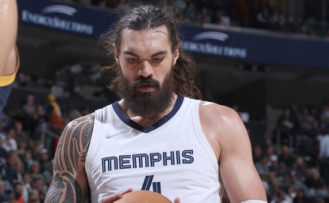 火箭大胜背后的 “传球侠” 亚当斯