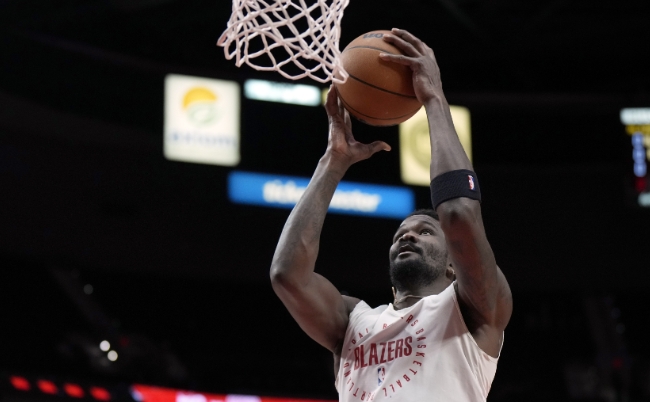 艾顿出战存疑，开拓者主场迎火箭挑战