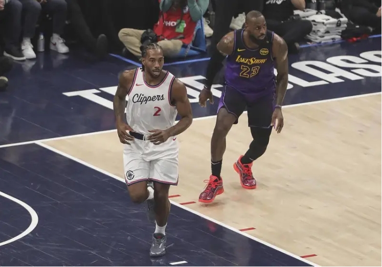 快船胜湖人，伦纳德高效砍分后轮休