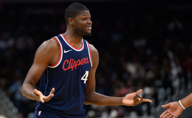 快船 VS 公牛：星光闪耀的碰撞，谁能主宰赛场？