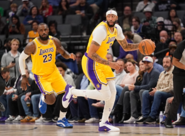 湖人迎战奇才 伤病情况引关注