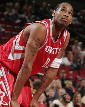 德里克·安德森：火箭得分先锋，剑指篮筐无畏惧