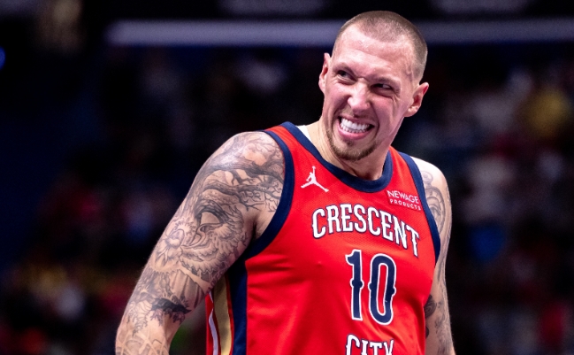 篮板劣势下的逆袭！鹈鹕加时险胜爵士的关键之战