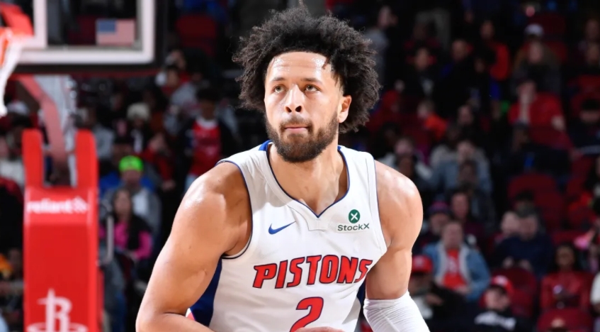 火箭主场告负 坎宁安光芒盖过格林 火箭前路待明