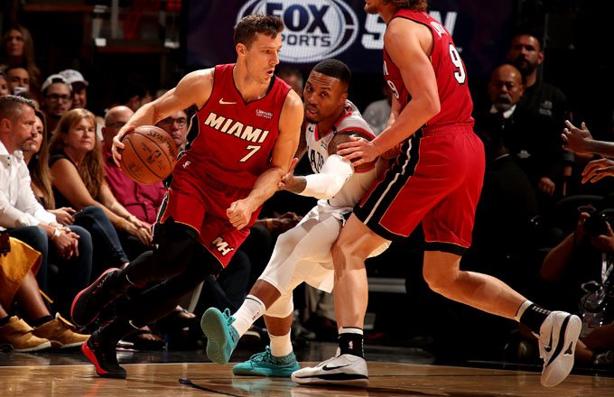 NBA常规赛：迈阿密热火VS波特兰开拓者，热火能否续写主场不败神话？