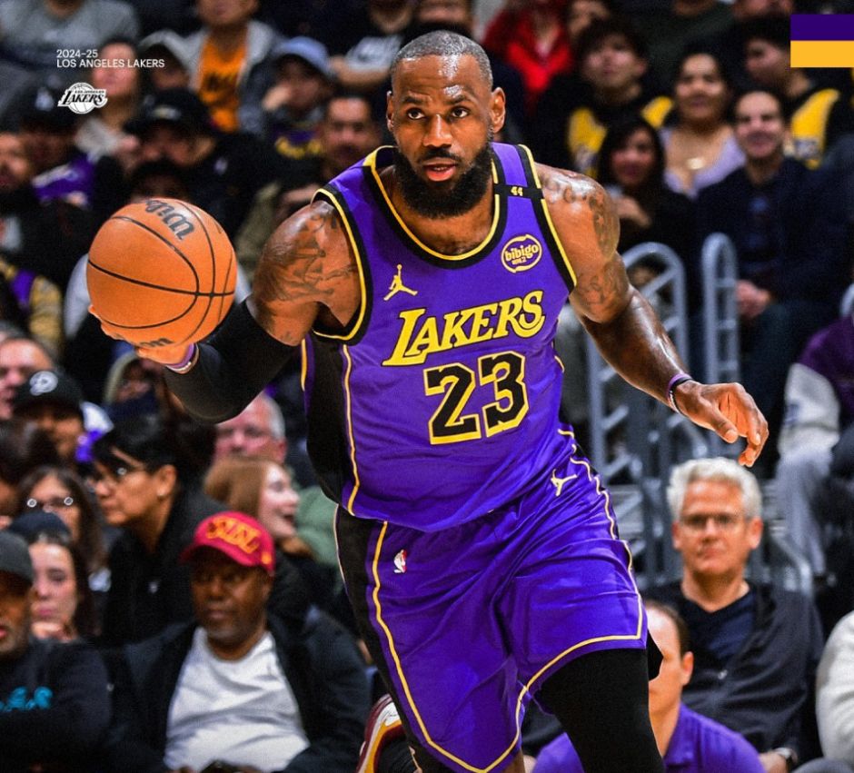 詹皇再刷纪录，40岁隔扣瓦兰展现不老传奇