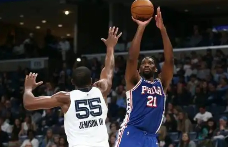 费城风云：NBA赛场上的荣耀征程