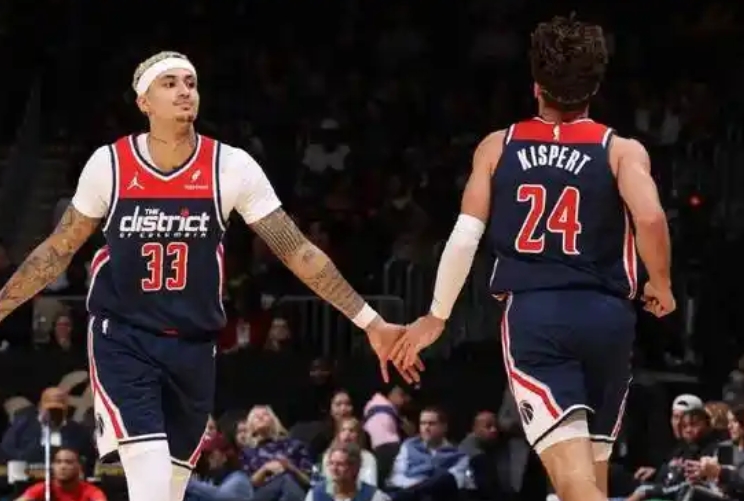 奇才征程：NBA赛场上的破茧成蝶