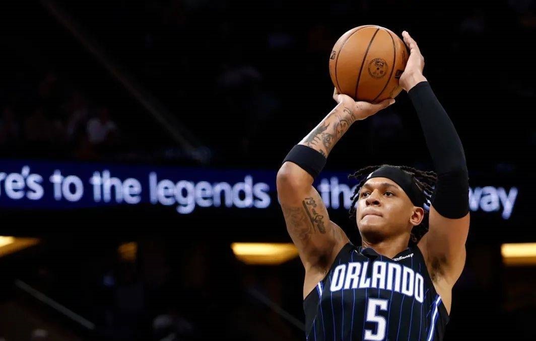 班切罗竭力奋战，魔术仍不敌猛龙