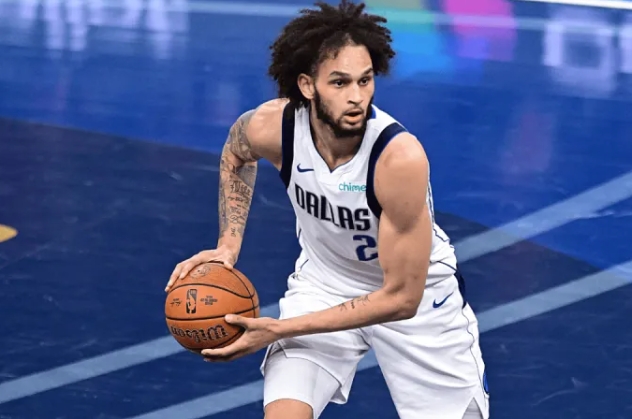 球员伤病公告：德雷克 - 莱夫利二世因伤