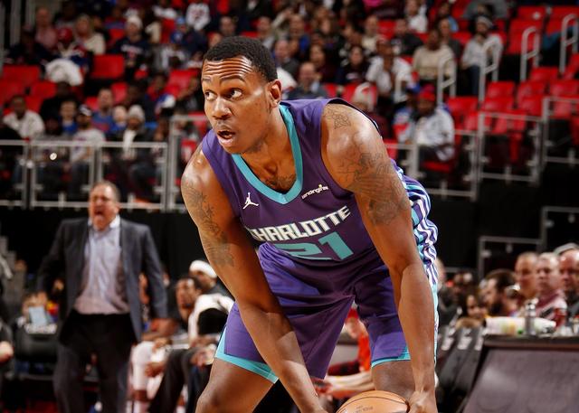 特雷维安·格拉汉姆：黄蜂后场指挥官，球场大脑稳节奏