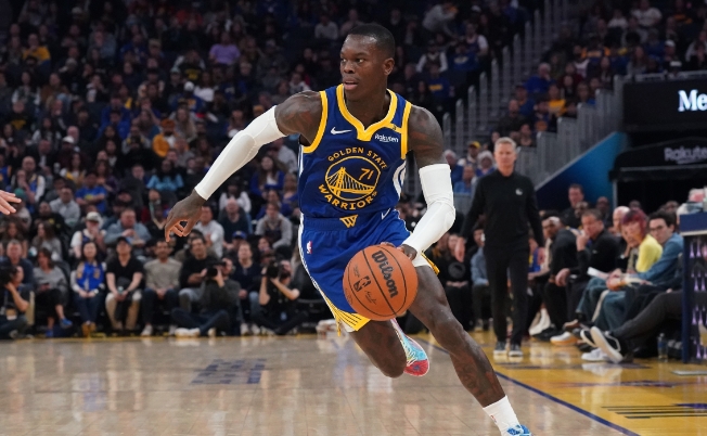 勇士替补火力全开仍难救主，憾负国王