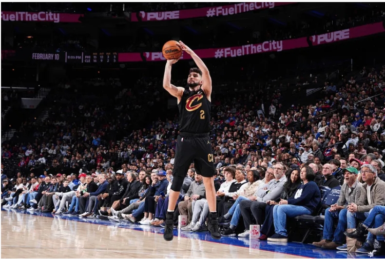 杰罗姆爆发砍新高，虽败犹荣展锋芒