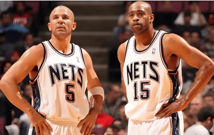 荣耀时刻！卡特球衣退役，基德深情祝福忆往昔