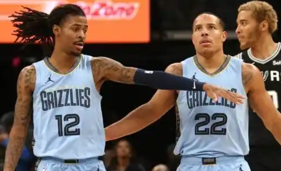 NBA常规赛，尼克斯对决灰熊，纽约之王的荣耀与孟菲斯的坚韧