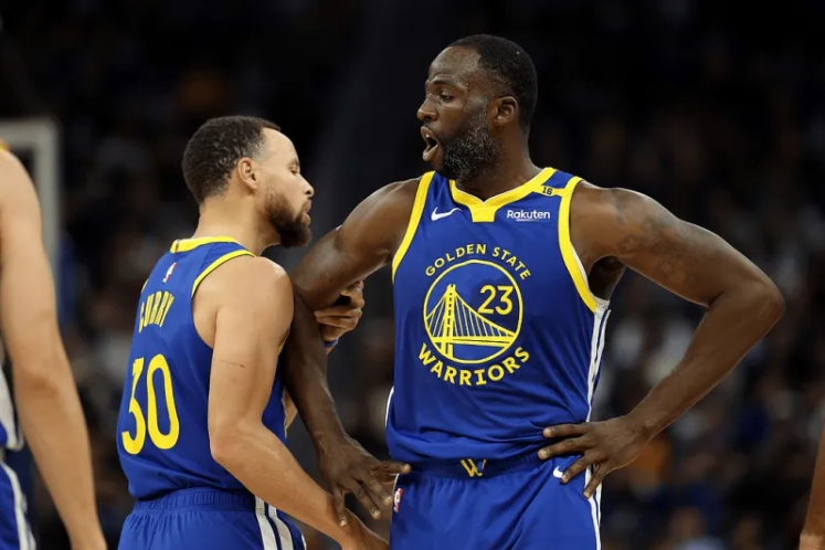 勇士热火多方交易，新三巨头诞生