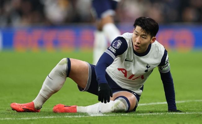 热刺惨败遭炮轰，孙兴慜队长表现引质疑