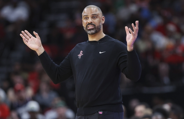 火箭五连败，乌度卡赛后剖析比赛问题