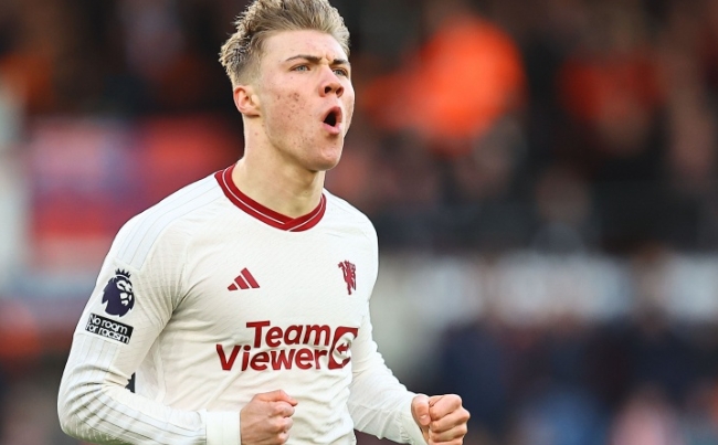 霍伊伦揭秘阿莫林：激情领航，细节暖人心