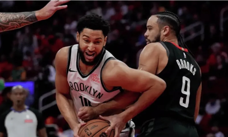 勇士公牛激战正酣，库里前三节火力全开