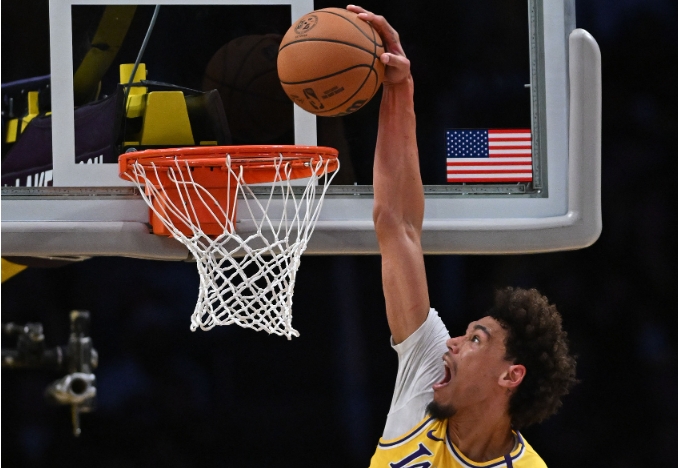 湖人黄蜂交易取消，中锋阵容现状与展望