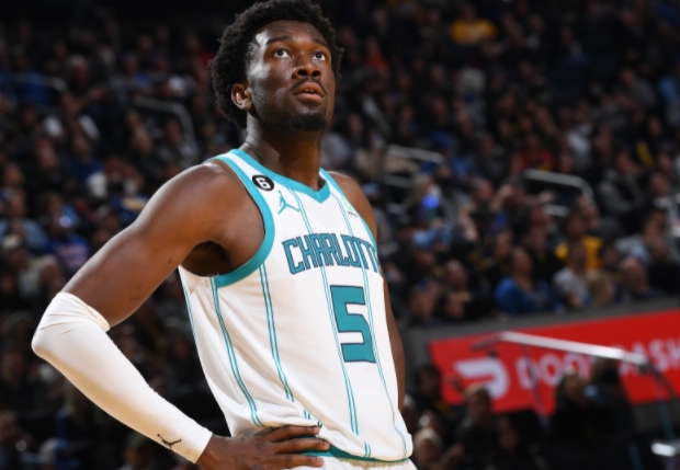 湖人黄蜂交易突生变故 威廉姆斯体检成拦路虎