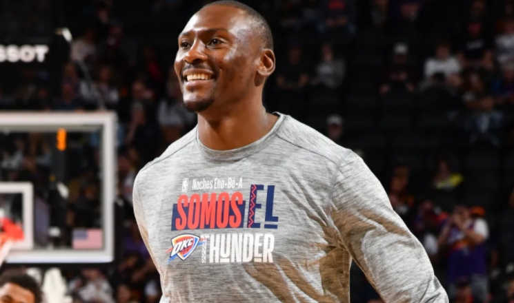 马刺牵手比永博 内线寻变谋新篇