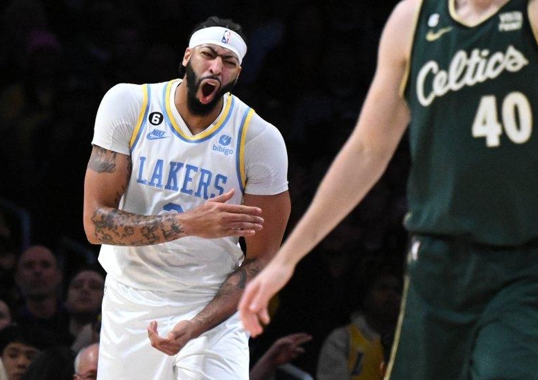 戴维斯伤缺数周 湖侠大战悬念升级