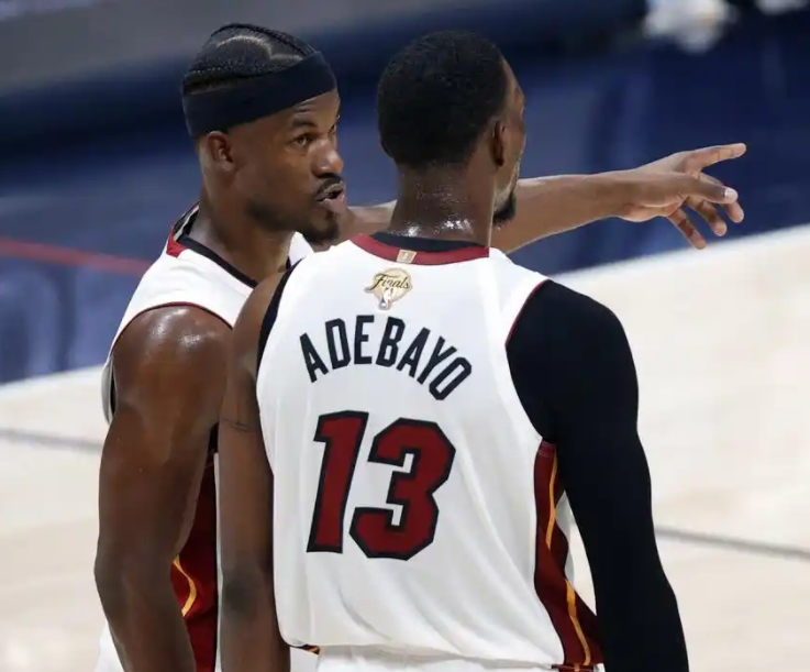 欧文 42 分高光 独行侠险胜勇士