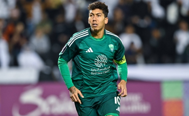 菲尔米诺转会风云：前路迷茫，英超回归梦碎？