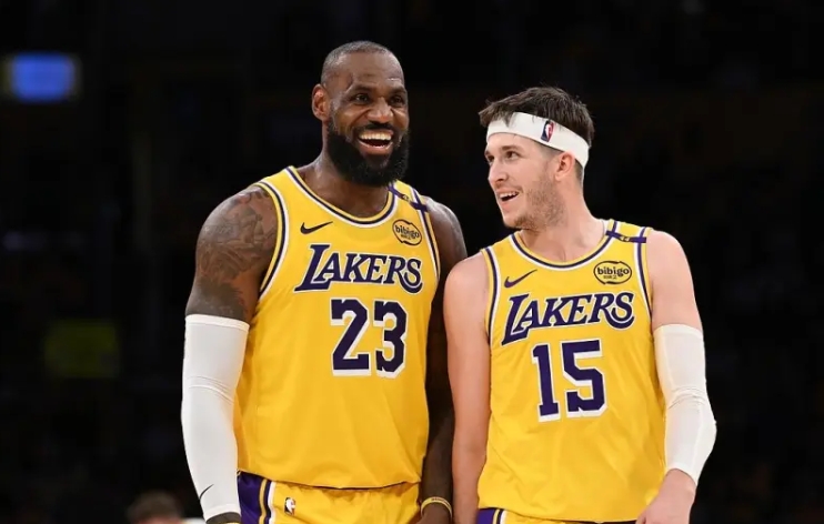 ESPN 名嘴：詹姆斯应为扣篮大赛衰落负责