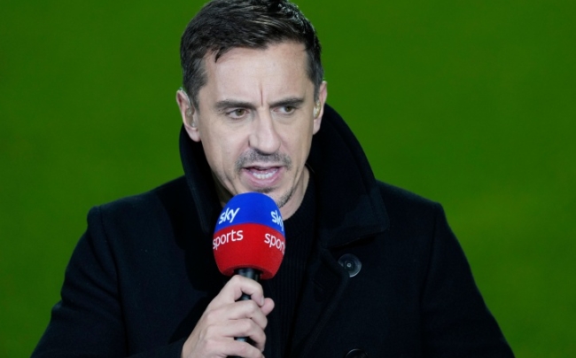 内维尔剖析英超争冠：利物浦前路荆棘，阿森纳伺机而动