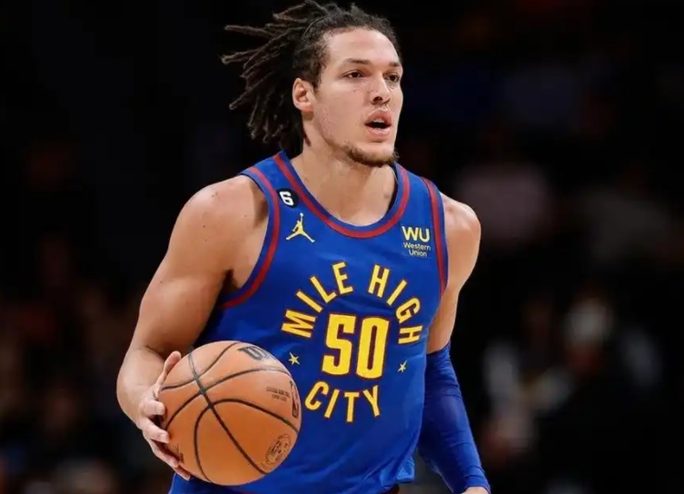 沃克加盟 76 人：计划外的惊喜转折