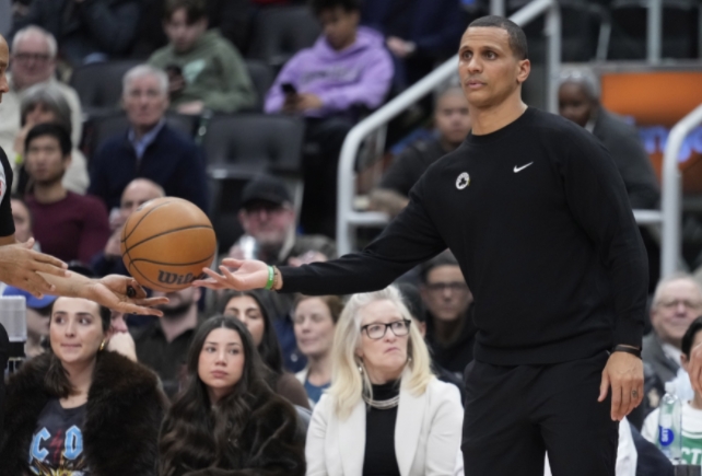 克雷格盛赞马祖拉 独特魅力引领球队