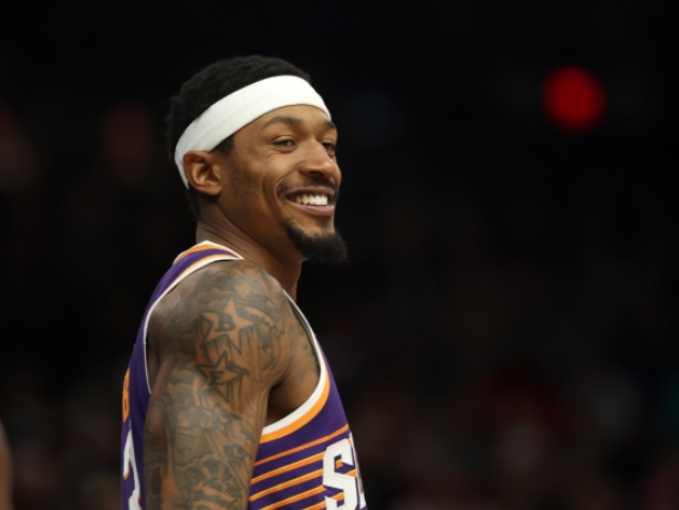 杜兰特盛赞比尔 太阳险胜公牛