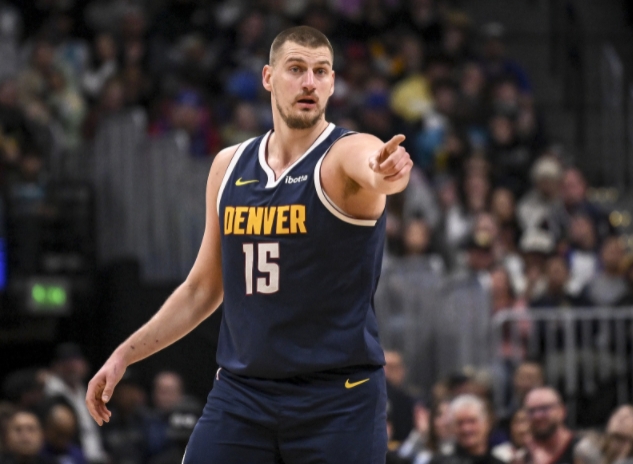 约基奇反思失利 掘金连胜终结