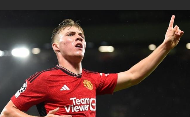 霍伊伦曼联困境：进球荒下的压力与质疑