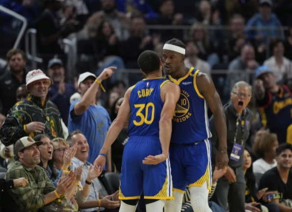 科尔畅谈球队 寄望新篇展未来