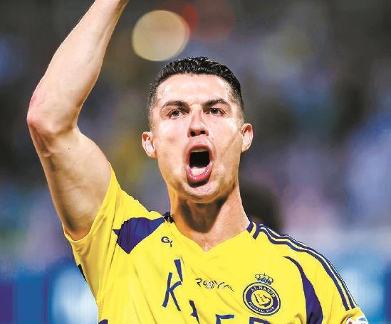 从期待到决裂：滕哈赫与 C 罗的曼联 "蜜月" 为何短暂？