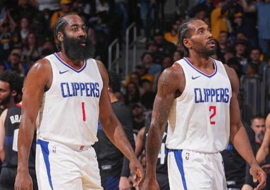 湖人险胜快船，芬尼 - 史密斯点出赢球关键