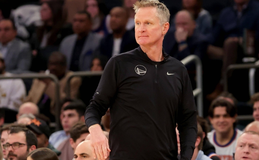 科尔盛赞库里：半场三分，无畏命中率的传奇